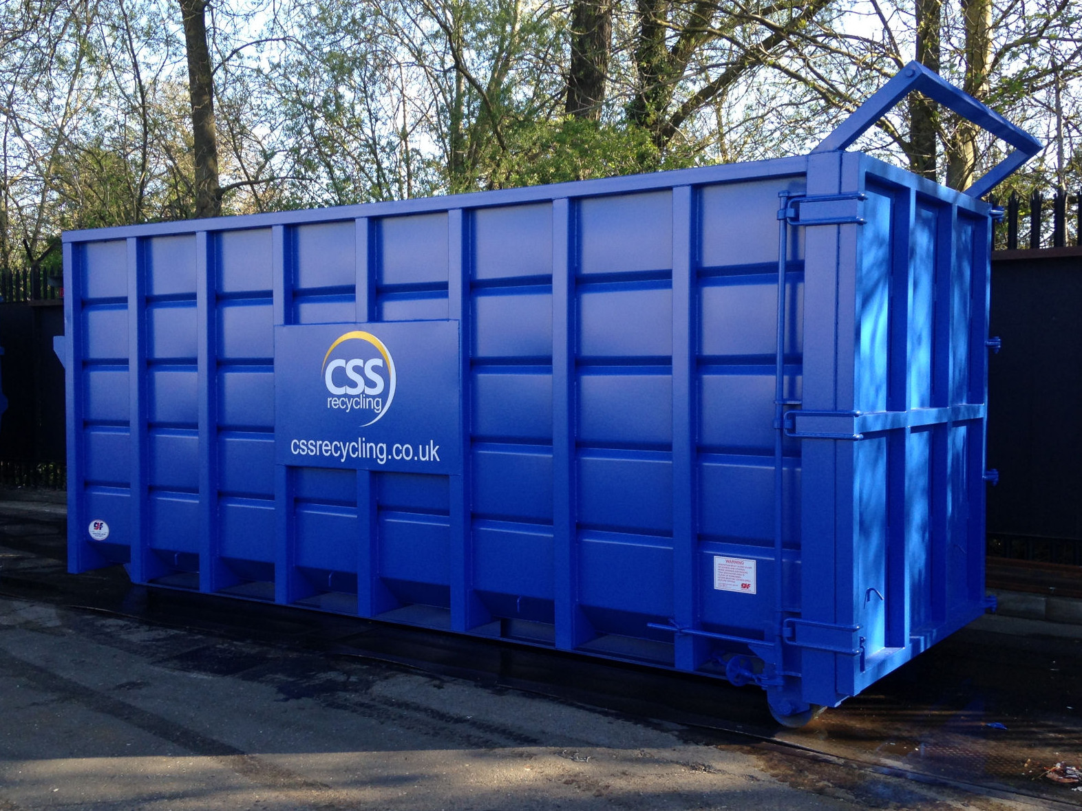 CSS Recycling 35 yard roll on roll off enclosed container